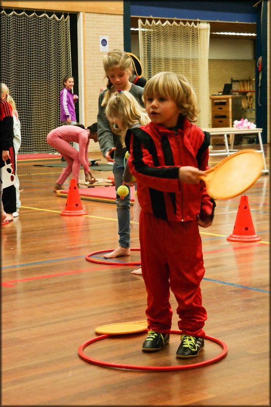 jongetje slaan (1 van 1).jpg